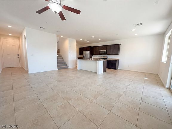 3rd image of 2289 Sky Island Dr