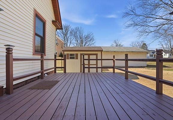 5th image of 436 W Neshannock Ave