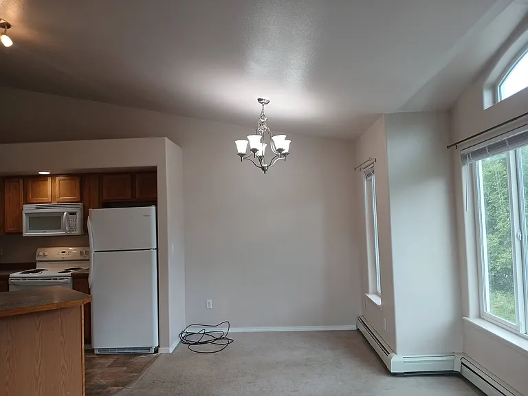320 E Victor Cir #B — Photo 37