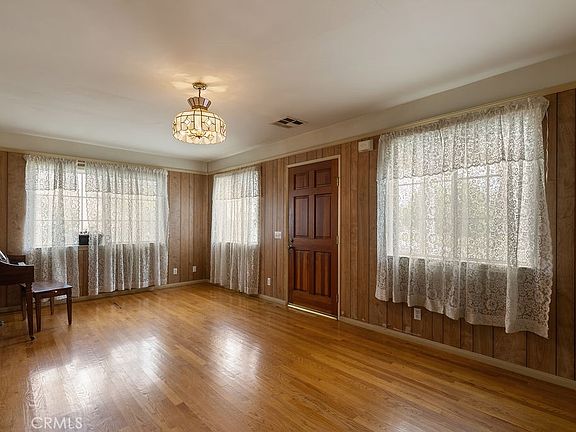 4th image of 5227 Hammill Rd