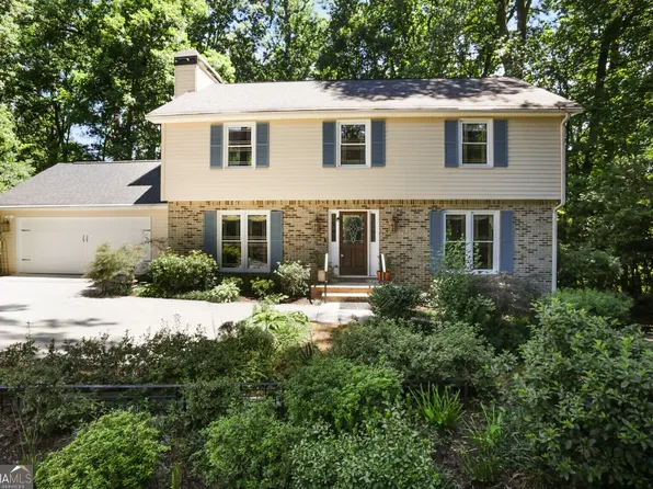 1301 Hearst Dr NE, Atlanta, GA 30319