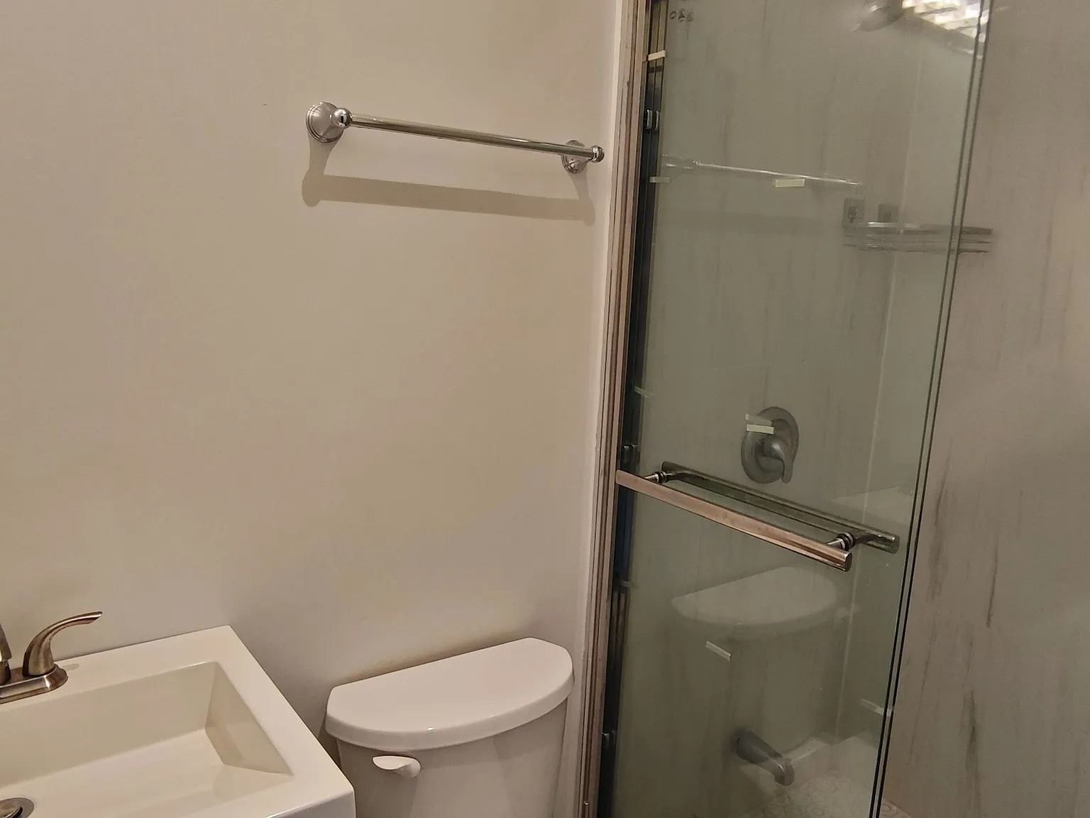 1 bed, $1,350 — Photo 3