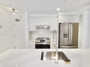 1009 Expo Blvd #1609, Vancouver, BC V6Z2V9