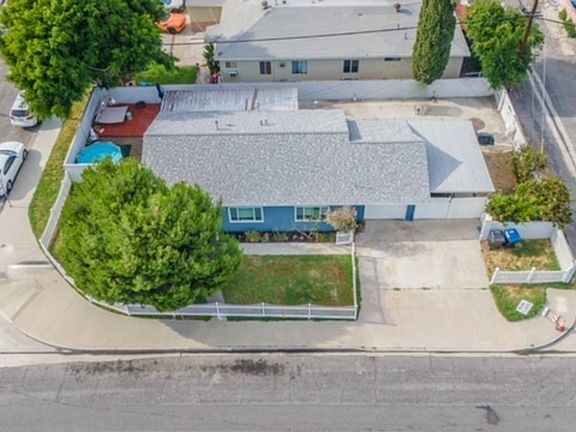 4th image of 11729 Tina St