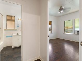 5124 Kalanianaole Hwy, Honolulu, HI 96821