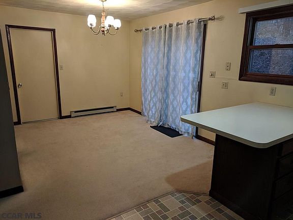 5th image of 293 Oakwood Ave