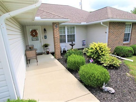 3rd image of 10 Brook Run Ct