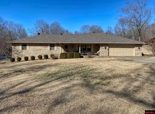 922 Hicks Rd, Mountain Home, AR 72653