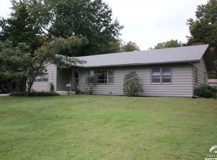 1200 W 21st St, Lawrence, KS 66046