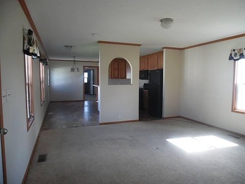 2nd image of 28842 Arbor