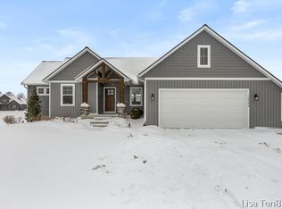 12734 Lockwood Dr, Allendale, MI 49401