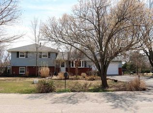 349 W Robson Rd, Salina, KS 67401