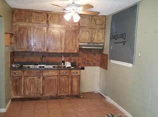 2858 S 48th St, Kansas City, KS 66106