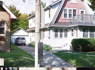 2957 N 55th St, Milwaukee, WI 53210