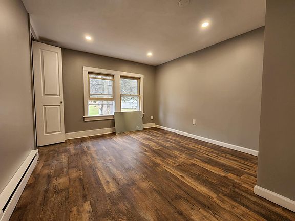 4th image of 1 Hilmar Ln #33