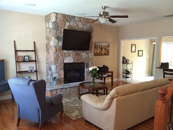 3rd image of 2412 Lake Park #107