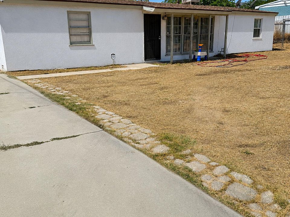 2nd image of 1118 W Avenue P14