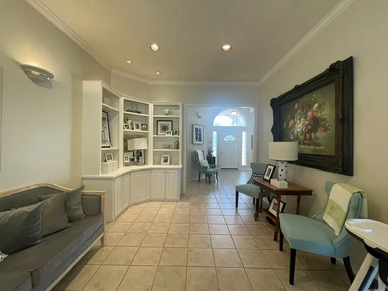 558 Timber Ridge Dr — Photo 6