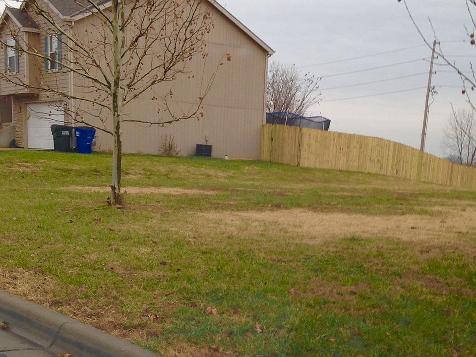 2nd image of 3819 Crossgate Ter