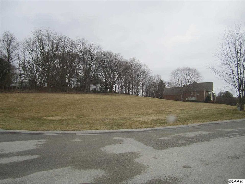 2nd image of 766 Berkshire Dr