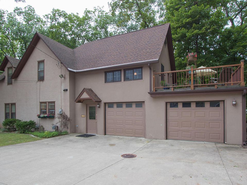 1st image of 2211 Glenwood Dr