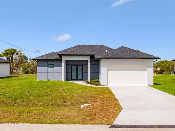 821 Frederick Reid ST E, LEHIGH ACRES, FL 33974