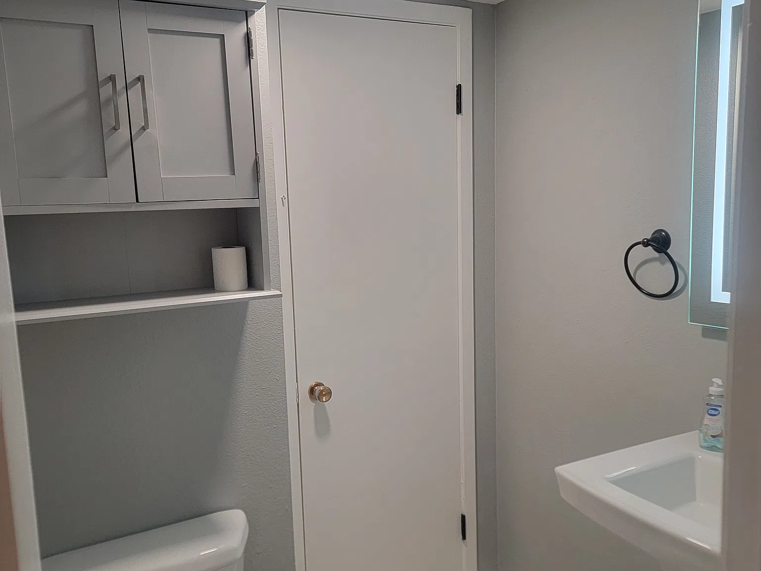 3 bed, 1.5 bath, 1408 sqft, $2,450 — Photo 4