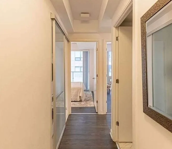 42 Charles St E #607 — Photo 18