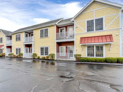 54 Loomis St, Bedford, MA, 01730
