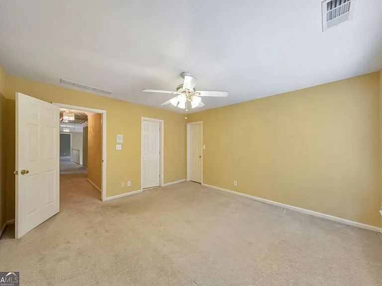 5321 Edgerton Dr — Photo 37