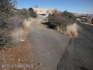2nd image of 1568 N Douglas Dr