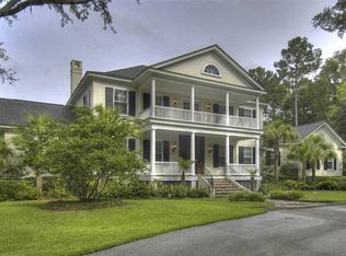 30 Carriage Dr, Saint Simons Island, GA 31522