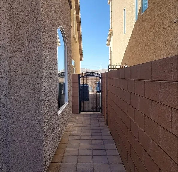 5862 W Haleh Ave — Photo 28