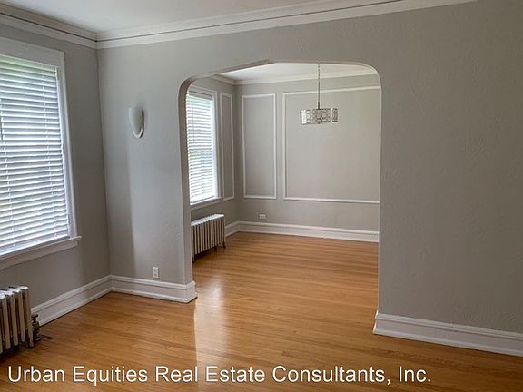 4th image of 4875 N Paulina St #1D