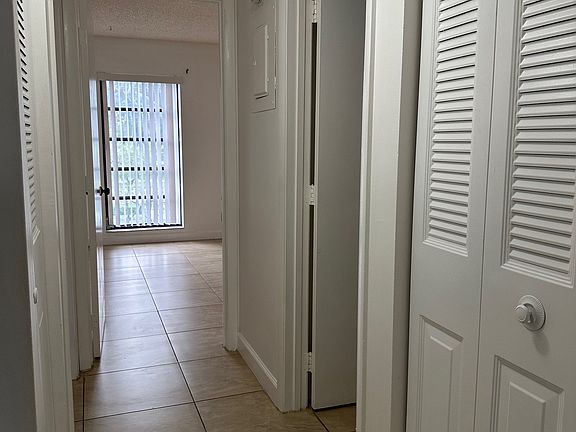 Hall area