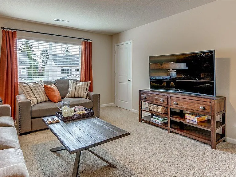 3295 Elder St NW — Photo 12