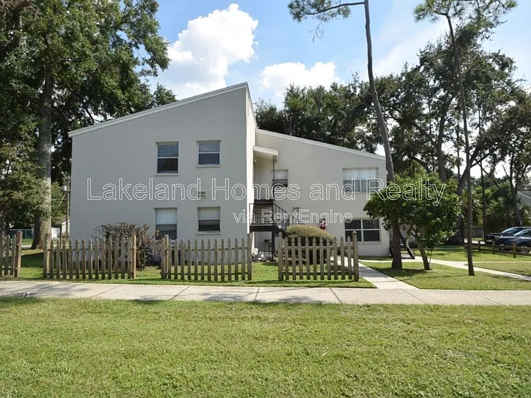 1005 S New York Ave #6 — Photo 2