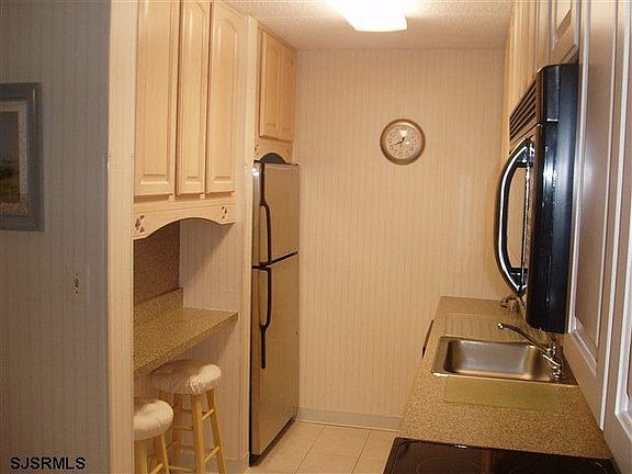 3rd image of 935 Ocean Ave APT 529