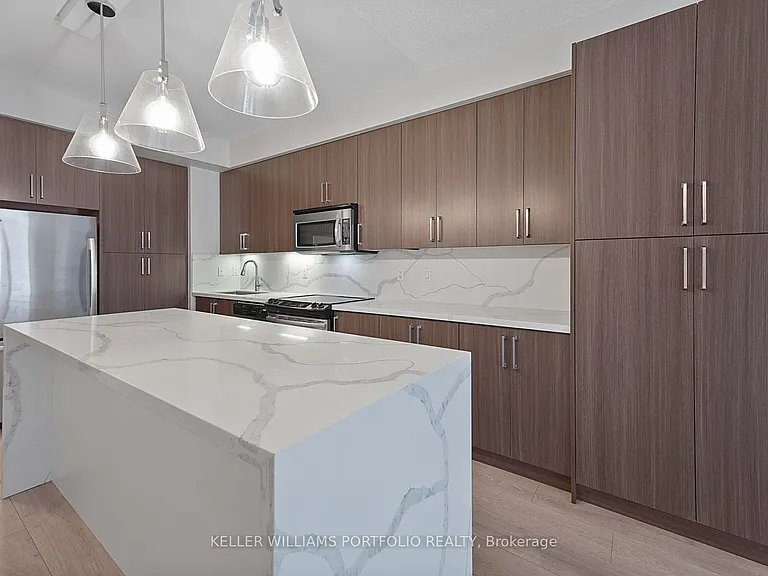 25 Broadway Ave #1504 — Photo 6