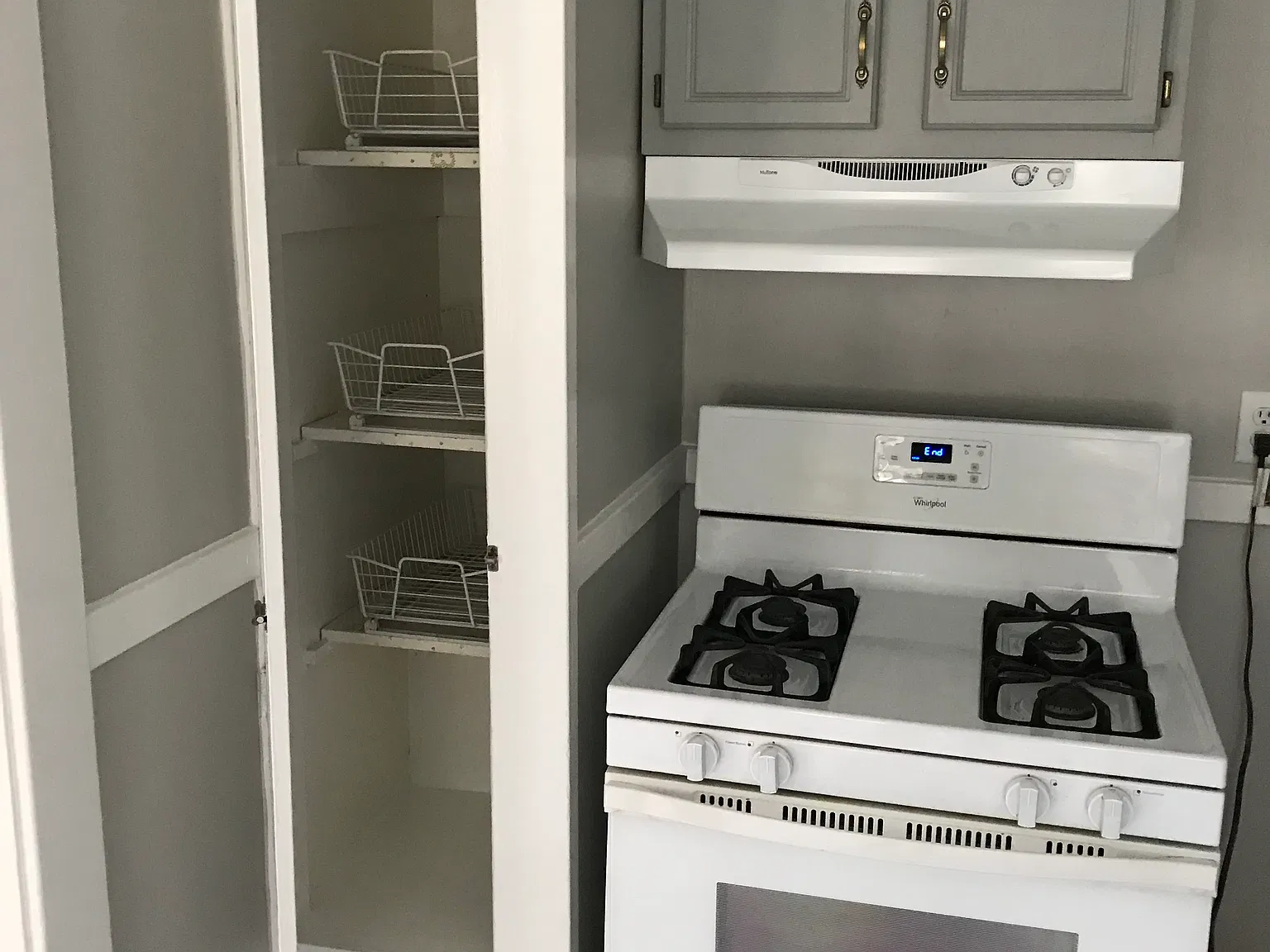 2 bed, 1200 sqft, $1,350 — Photo 2