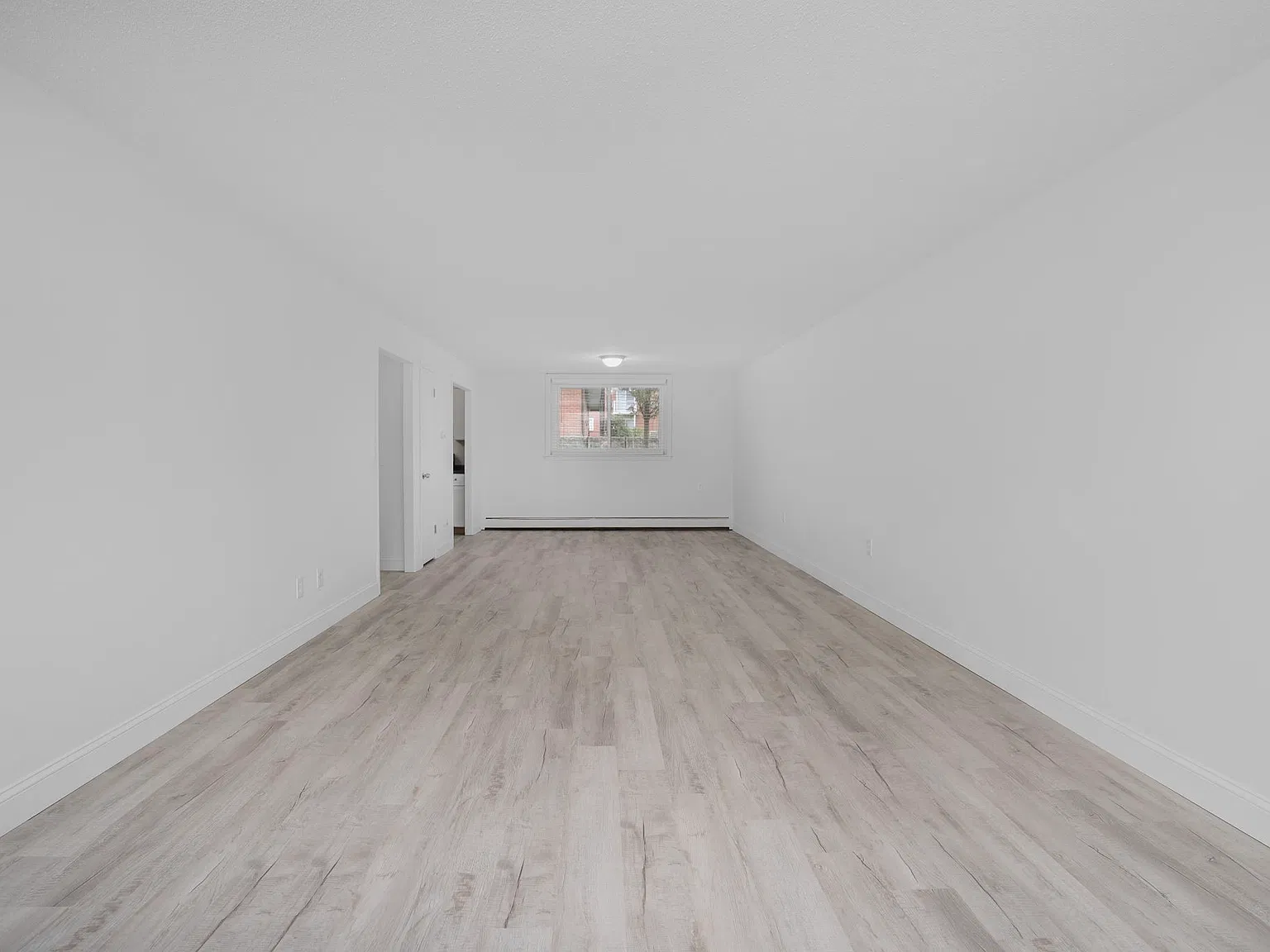1 bed, $1,995 — Photo 4