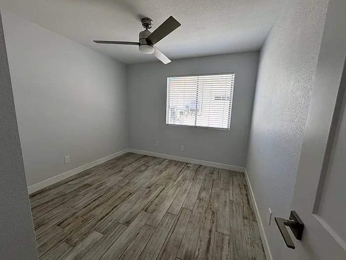 1010 W Sequoia Dr — Photo 17