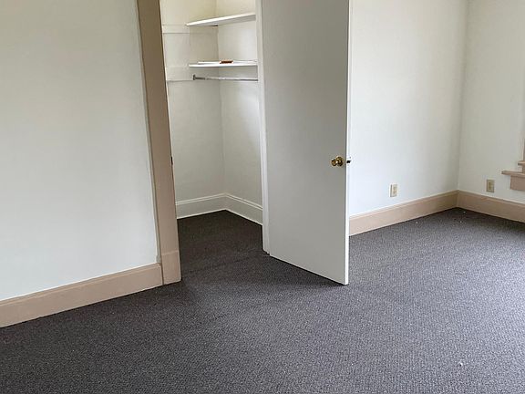 4th image of 831 S 8th St #B