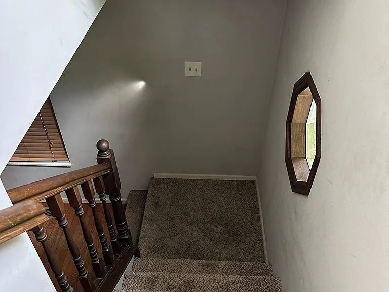 6 Whispering Rock Ct — Photo 5