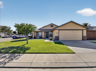 9667 Douglas Ave, Delhi, CA 95315