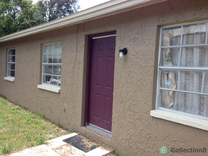 1st image of 1109 E 109th Ave