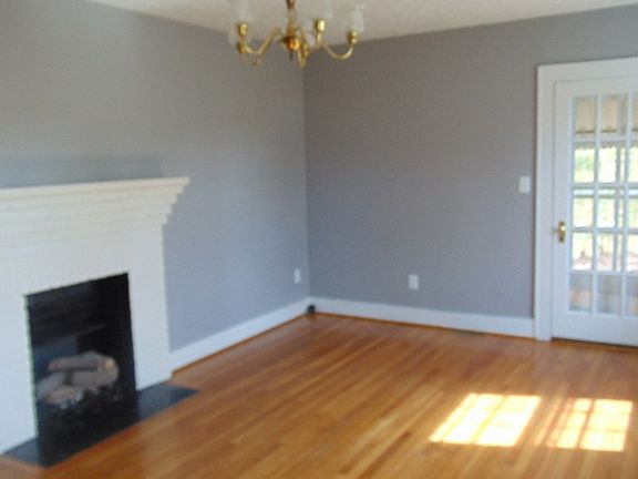 2nd image of 2801 N Main St