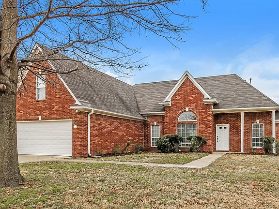 5th image of 5542 Kings Retreat Dr E