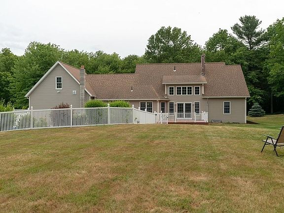 2nd image of 464 Leadmine Rd