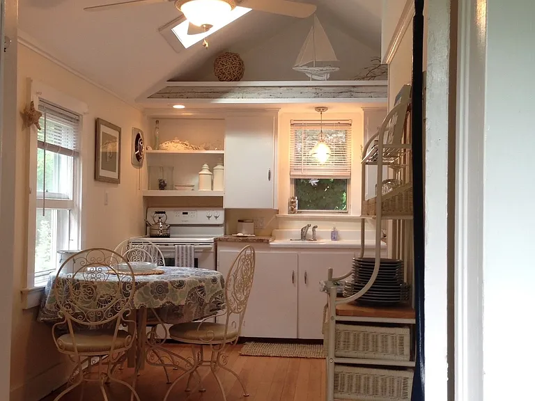 3 Lincoln St — Photo 5